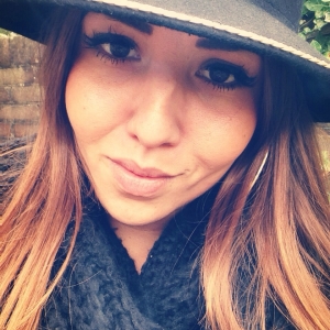 Chloeee
