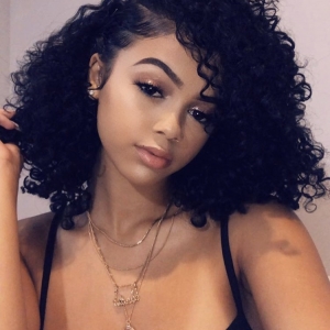 monicazoe
